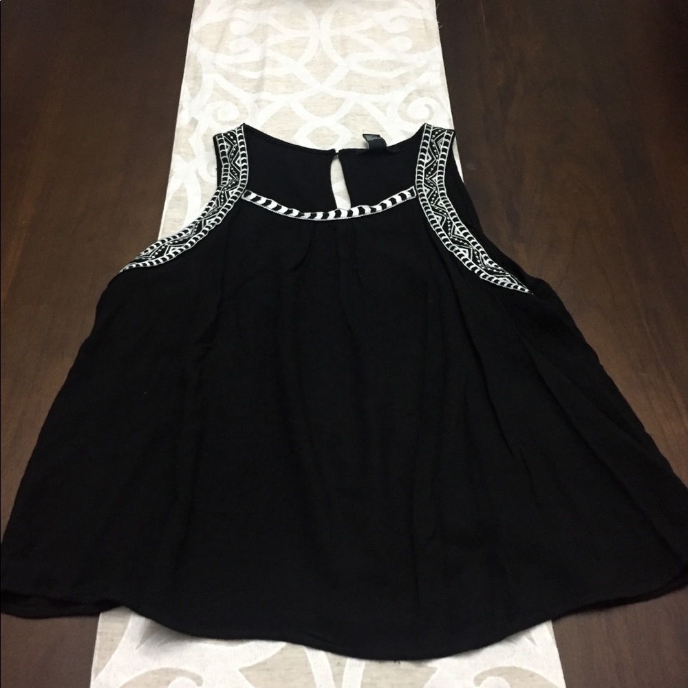 Sleeveless/tank
